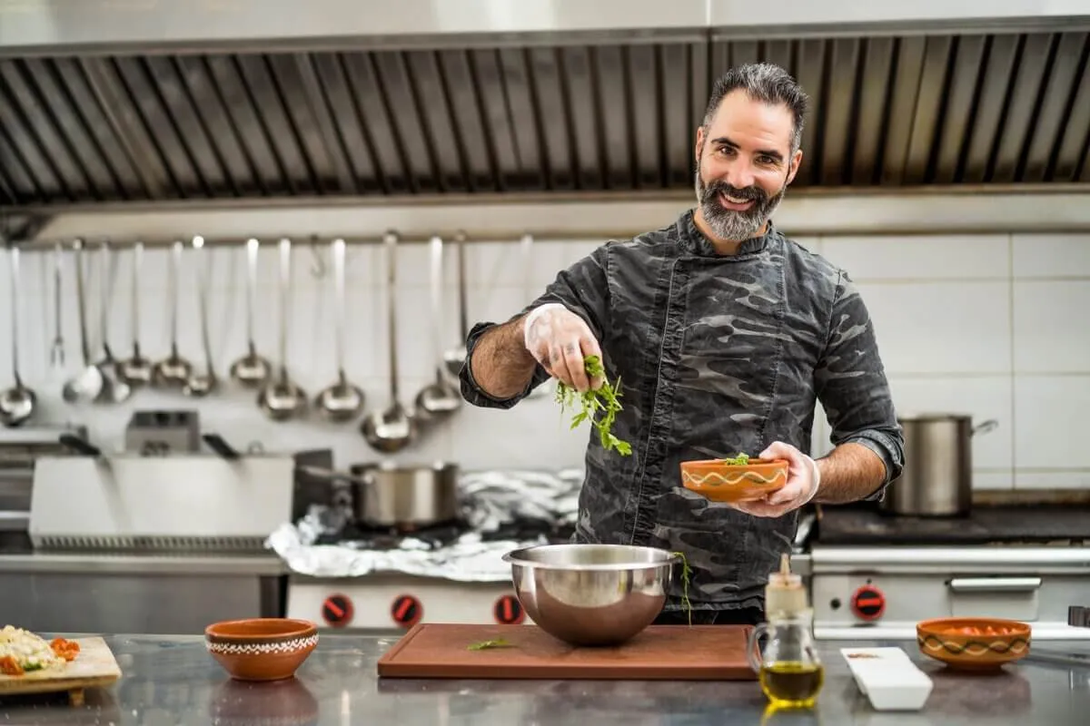 chef-in-kitchen-in-brampton