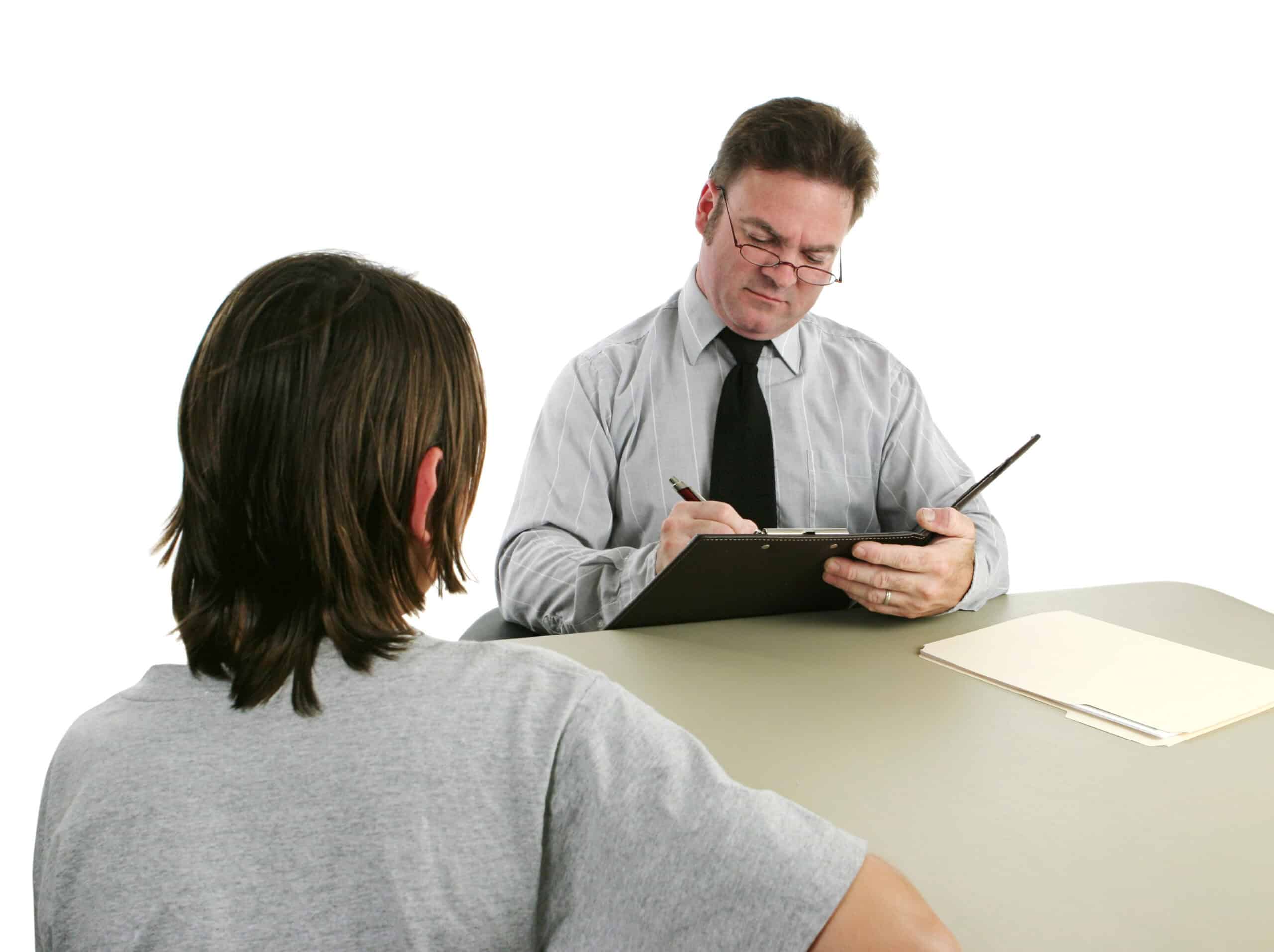 Le Juge des Enfants : Assistance Éducative, Justice Pénale et Compétences