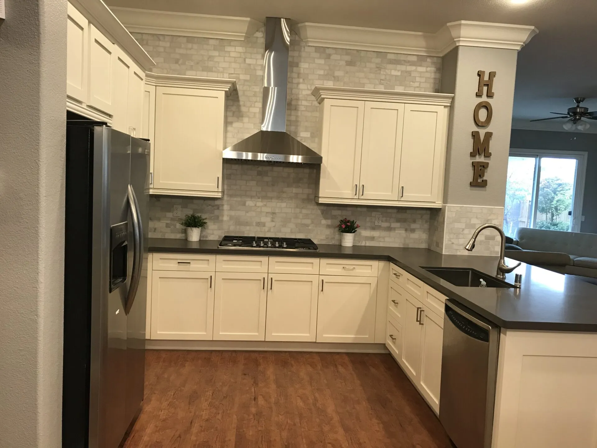 Traditional Kitchen Kitchen Remodel by CG Construction and Painting — Project 1 project photo