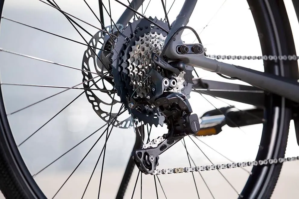 El cassette Shimano de la Roadster es un 11-46
