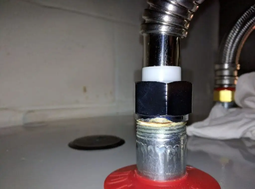 How Long Does a Hot Water Heater Last? 3 tube