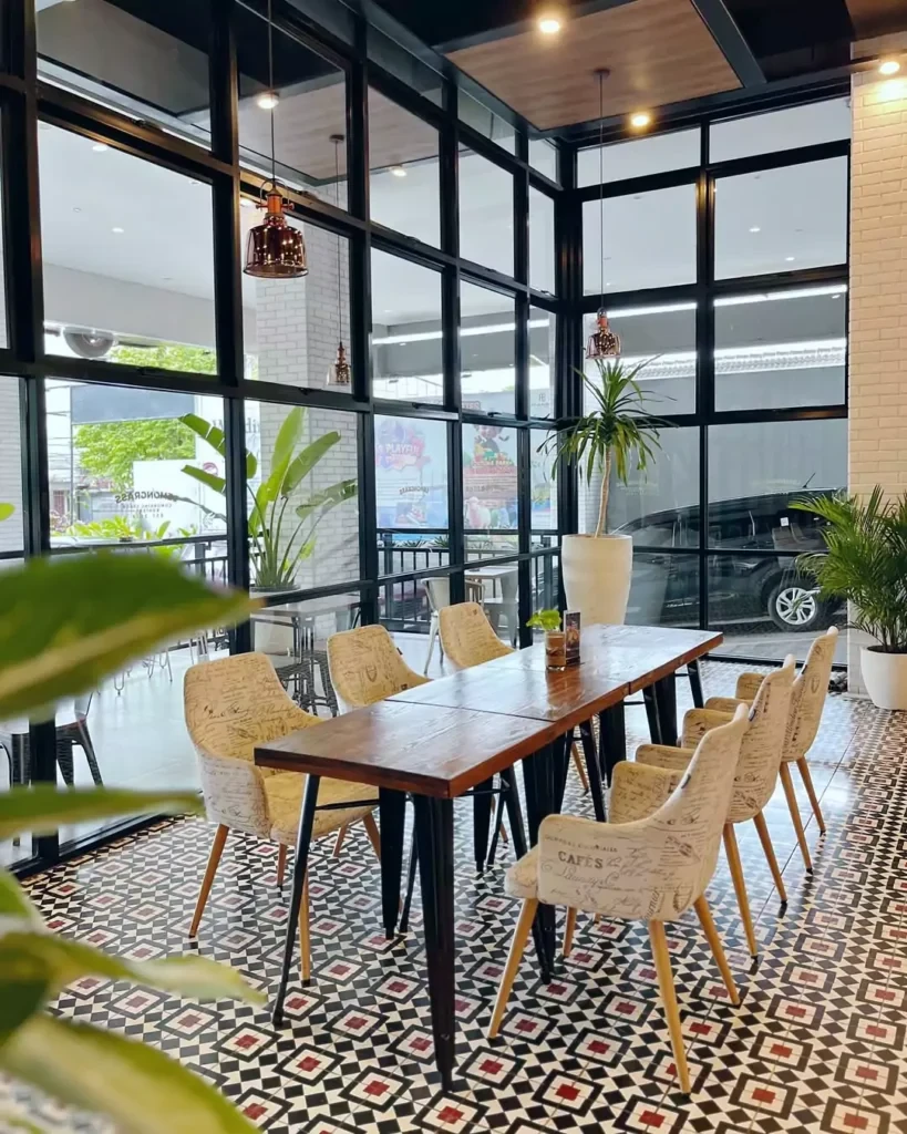 Desain arsitektur hotel fortunagrande jember