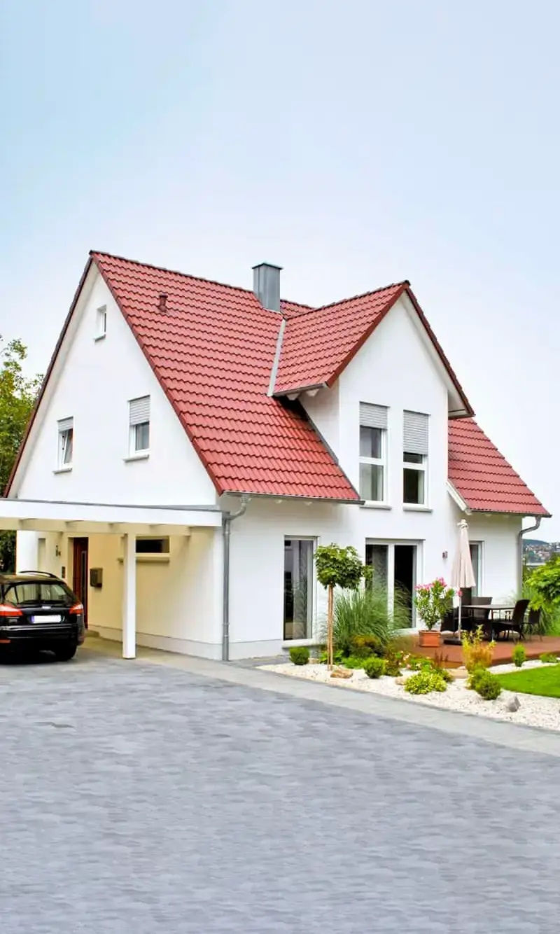 Haus Sonnenschein mit Carport