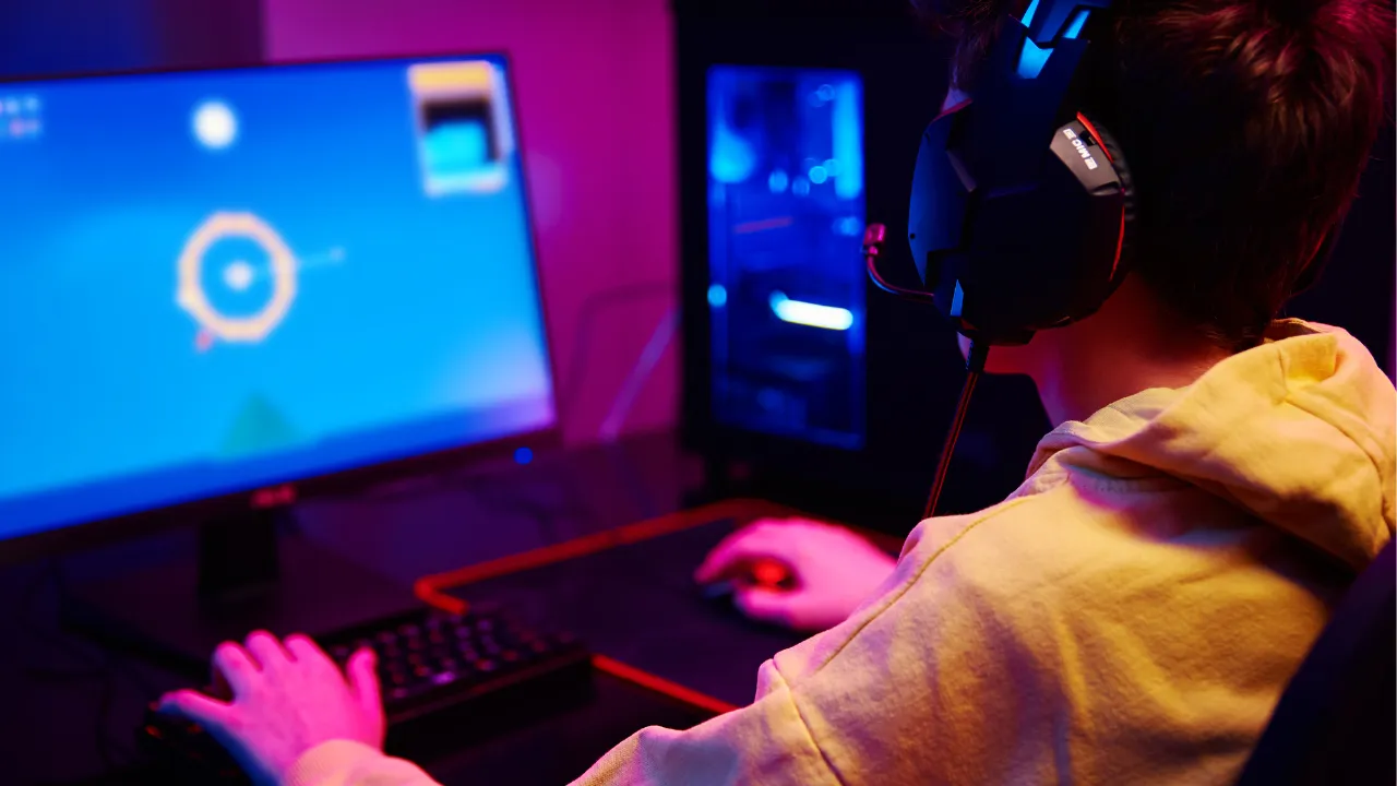 Energy-Efficient Gaming