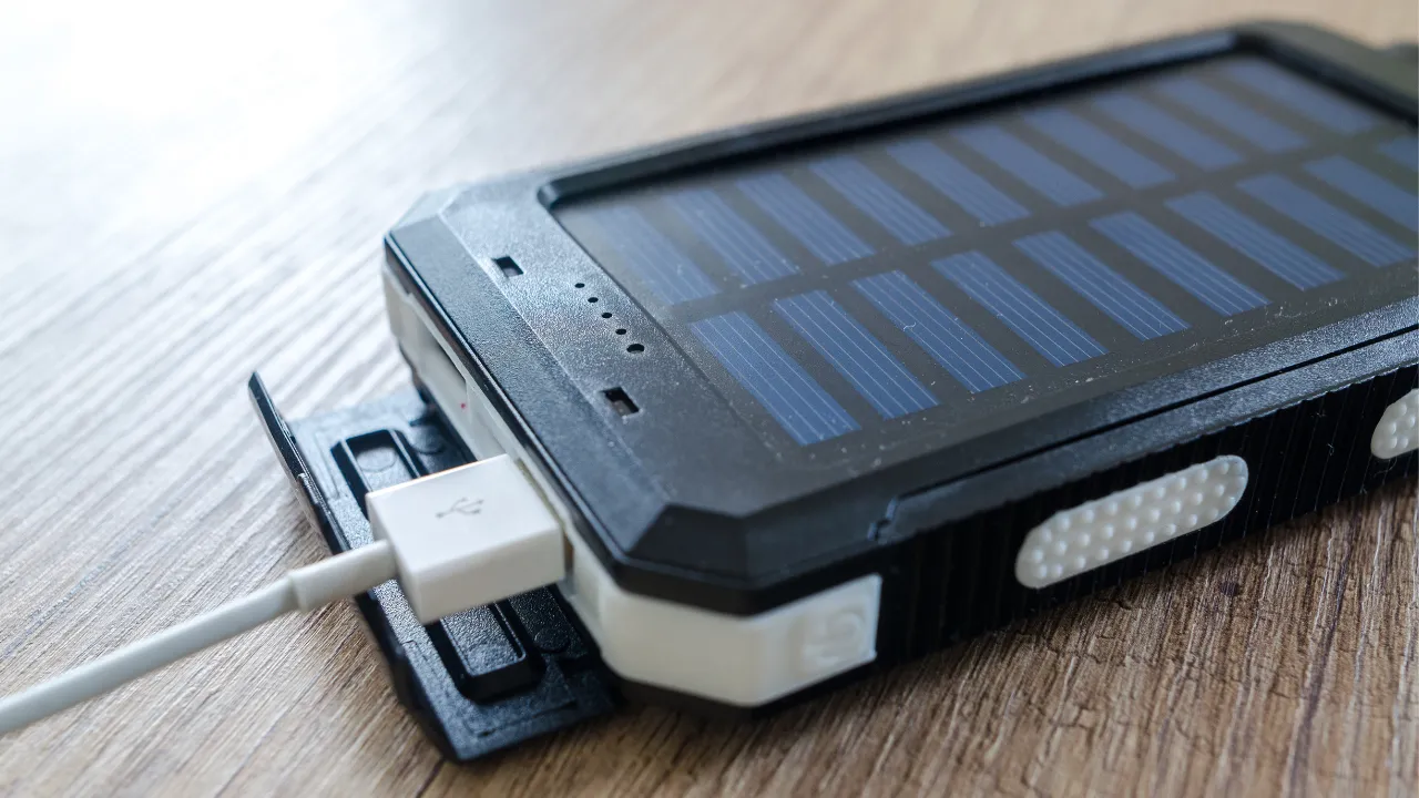 High-Capacity Solar Power Banks