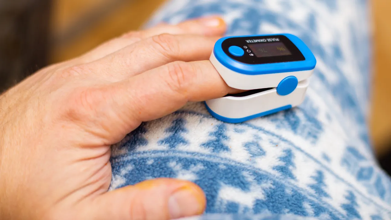 Overnight Oximeter: Top 5 Devices for Sleep Monitoring in 2024