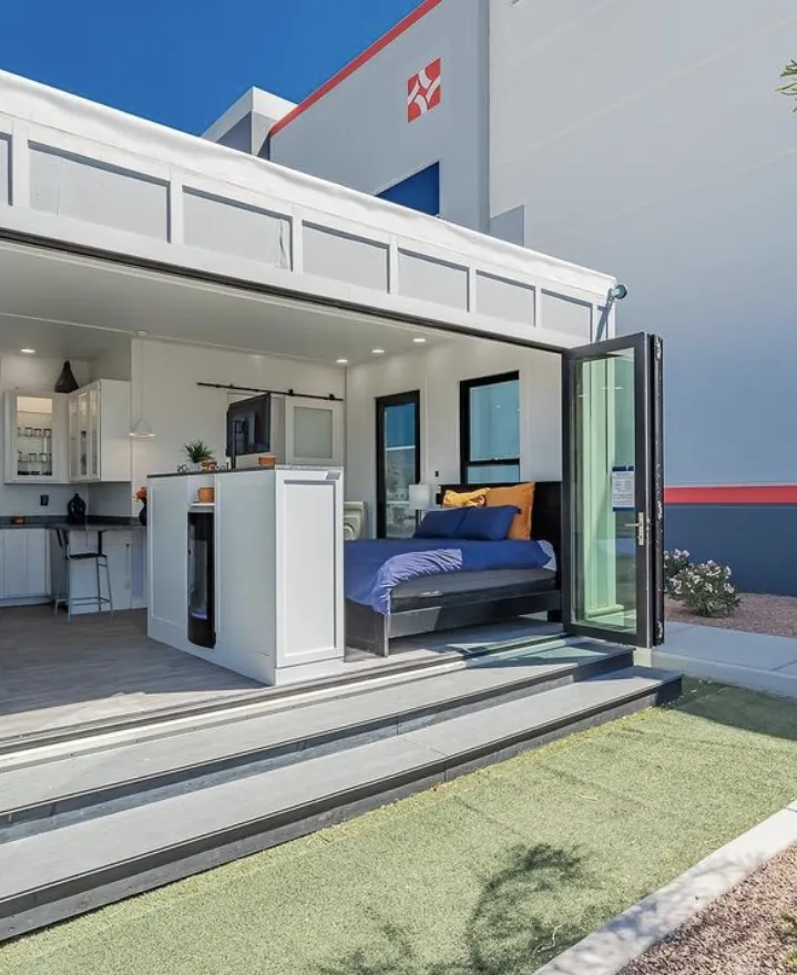 Elon Musk's $10,000 House: Tech Billionaire's Surprising Tiny Home Experiment 3 Elon Musk's $10,000 House