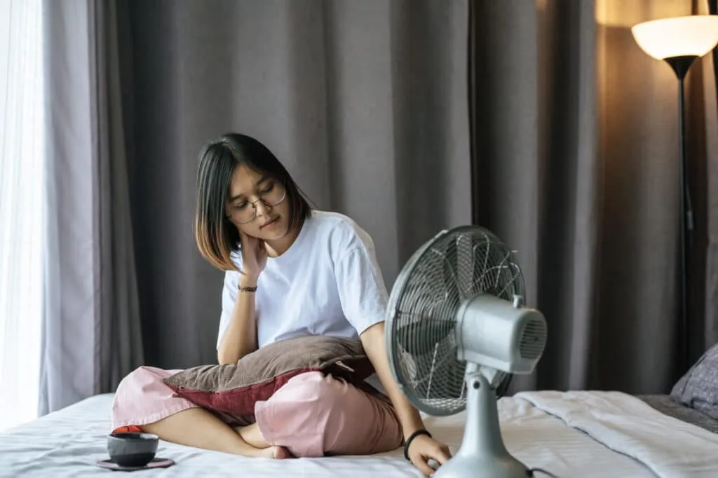 24-hour AC service grid alerts