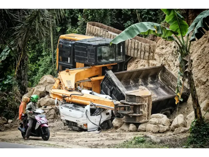 Role of Expert Witnesses in 18-Wheeler Truck Accident Cases 3 truck Accident Cases