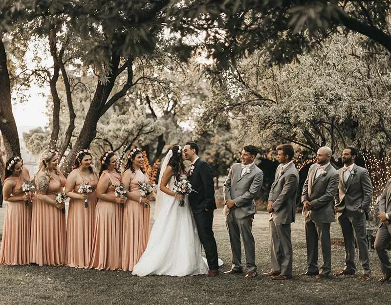 Gruppenbild von einer Hochzeit - Hochzeitsfotograf