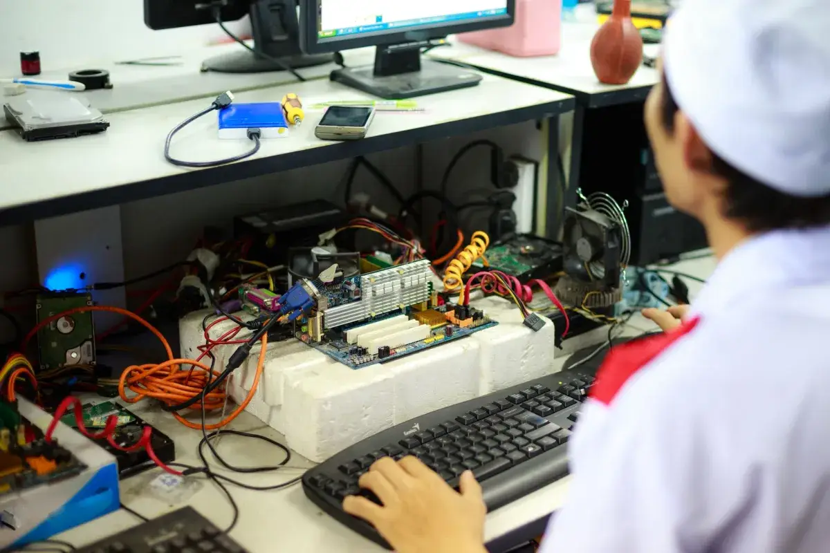 IT support engineer providing on-site IT support services in a JVC office