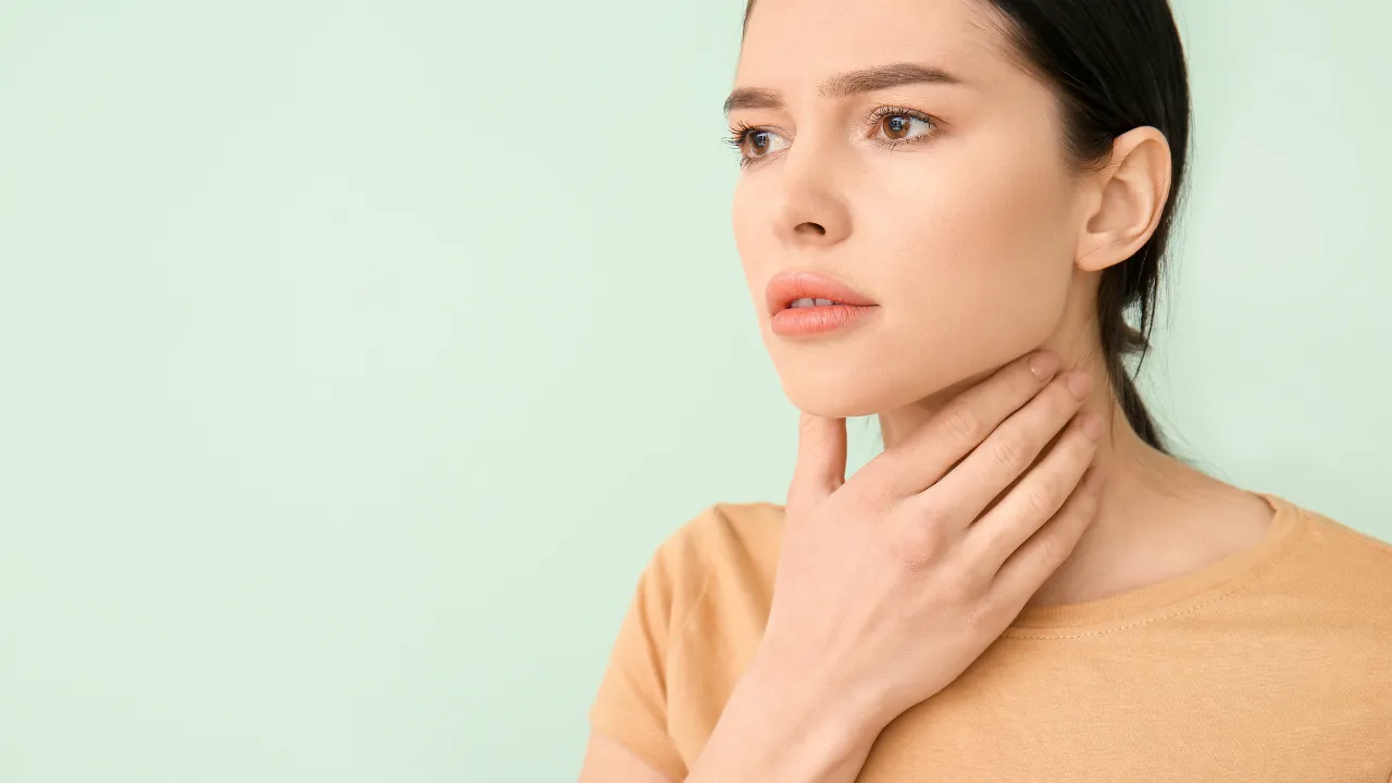 Woman has Thyroid Problem - Thyroid Supplements