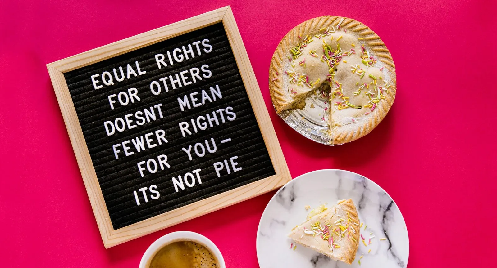 Ein angeschnittenes Pie mit passendem Spruch