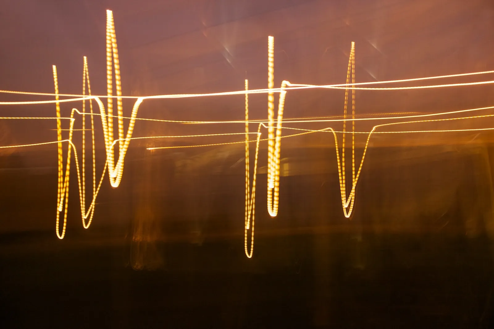 blue and white light streaks, Bioresonanz