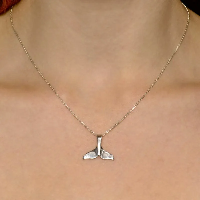 0191 mermaid tail pendant