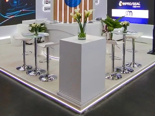 MOBILIARIO DE EVENTOS
