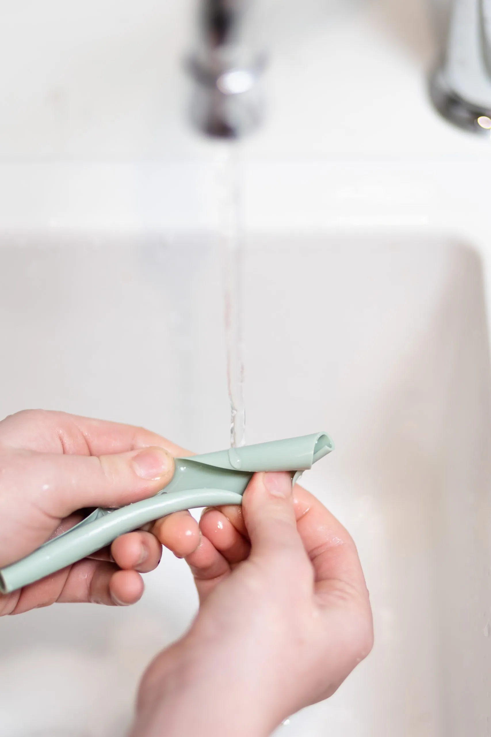 Flex & Roll straw opened flat for easy cleaning