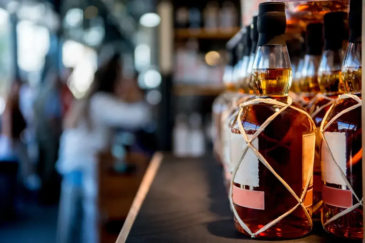 botellas de whisky