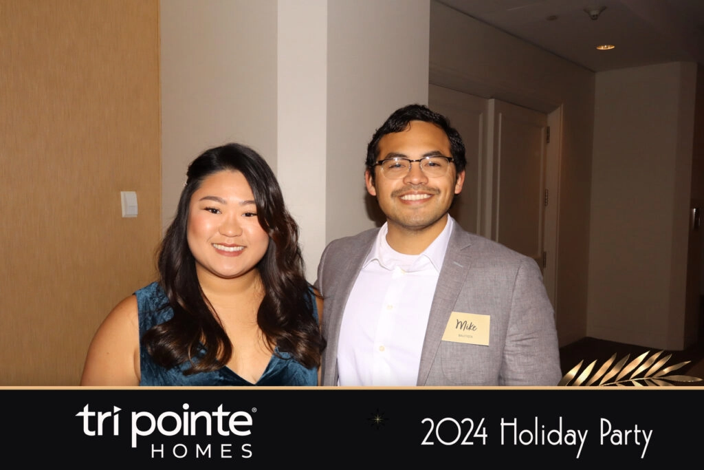 Roamer Photo Booth Rental - Lucky Frog Photo Marketing 1733535837 14 A roaming photo booth 1733535837_14