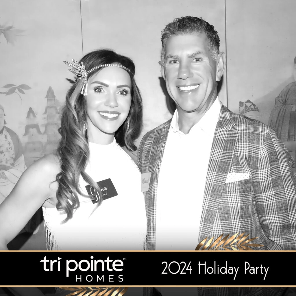Roamer Photo Booth Rental - Lucky Frog Photo Marketing 1733536555 22 A roaming photo booth 1733536555_22