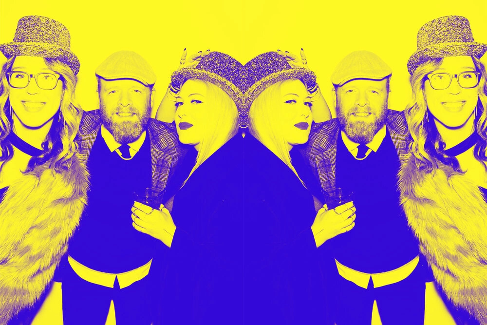 Artistic Filter Photo Booth Rentals - Lucky Frog Photo Marketing dual tone mirror by orig dual-tone-mirror-by_orig