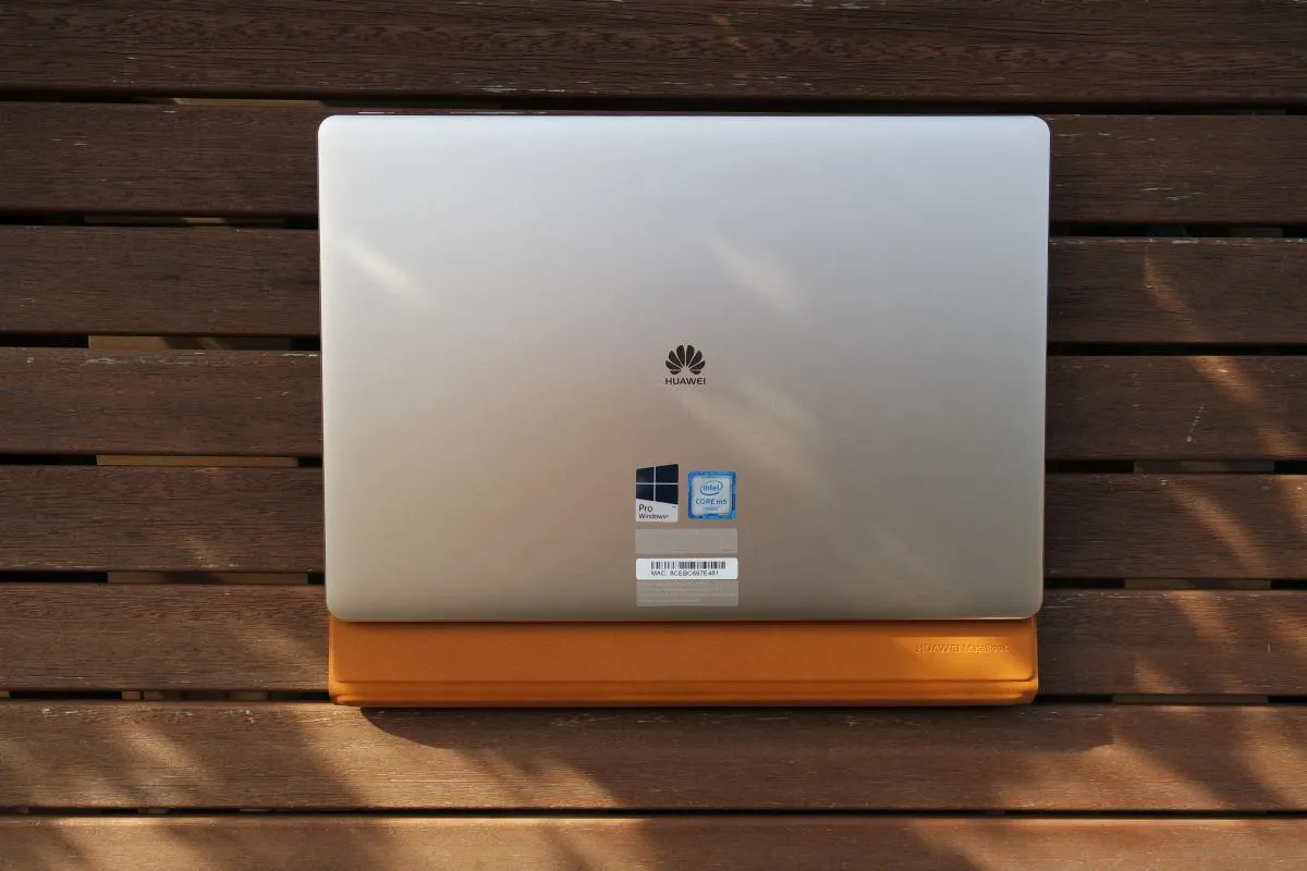 HUAWEI Matebook Materalien