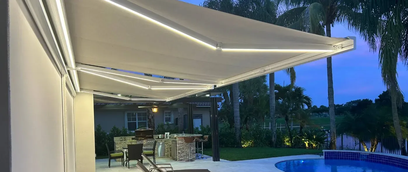 MIAMI RETRACTABLES Retractables - Pergolas - Power screens