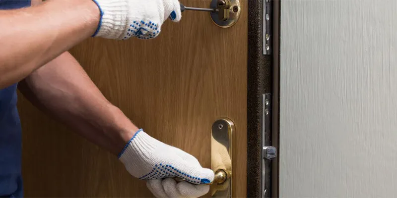Building lockout - M&N Locksmith Pittsburgh