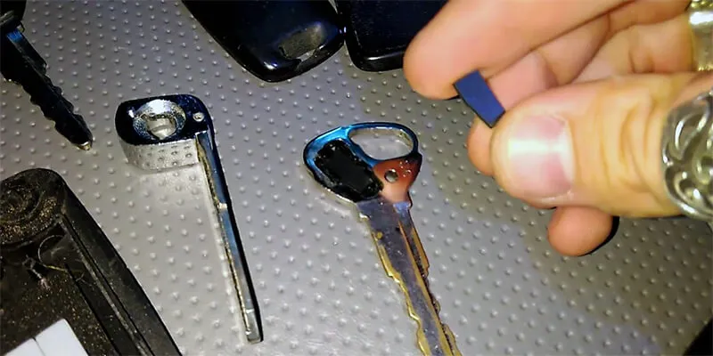Transponder key - M&N Locksmith Pittsburgh
