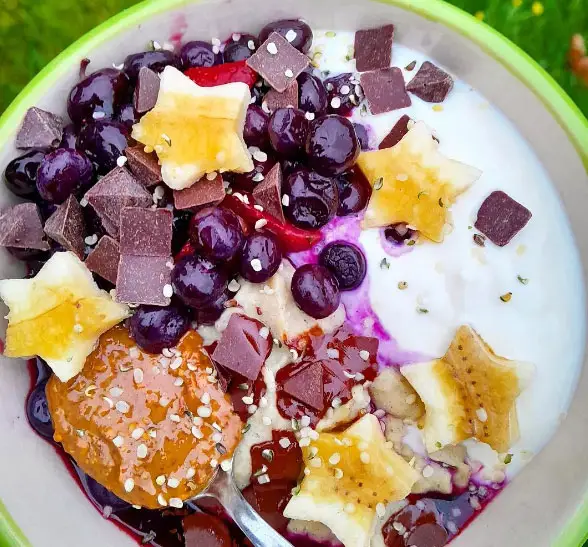A Vibrantly Colourful Porridge made with Vegan Chocolate