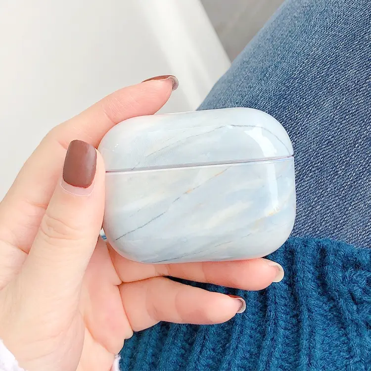 hard_Case_AirPodsPro2