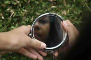 Les miroirs des normopathes