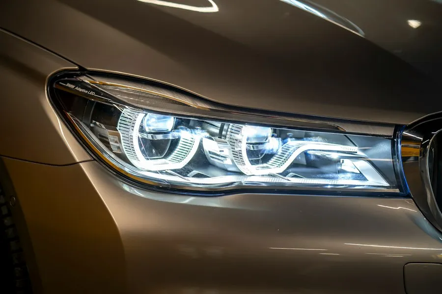 Photo professional headlight restoration benefits