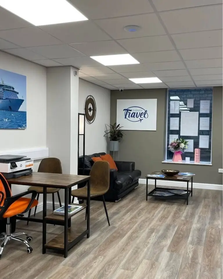 business image 0 163 768x959