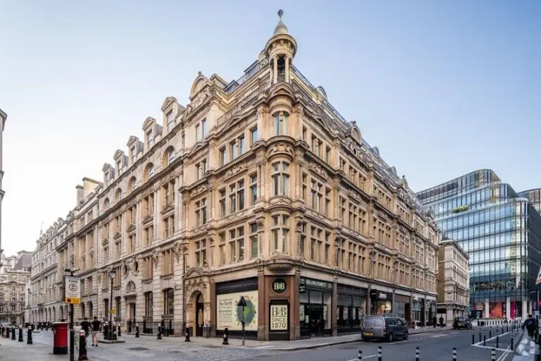 business image 0 196 768x512