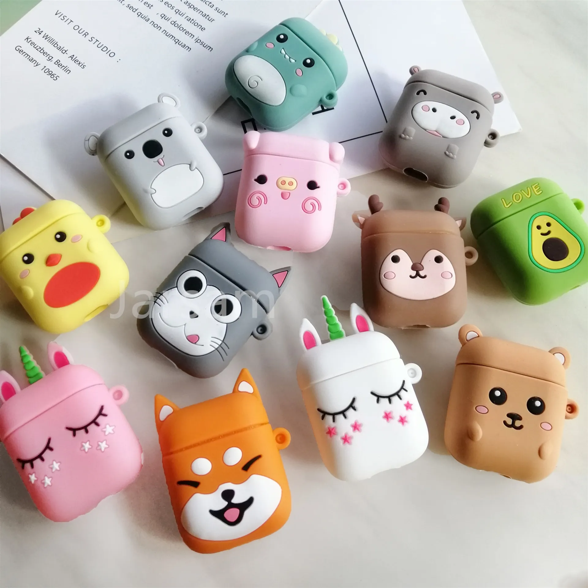 ⁦כיסוי לאוזניות איירפודס Apple Airpods 1/2 - במבחר דגמים מדליקים⁩ – תמונה ⁦2⁩
