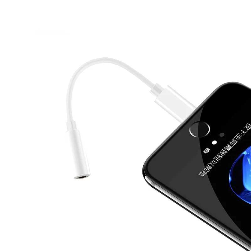 ⁦מתאם 3.5 מ''מ לחיבור Lightning למוצרי אפל⁩ – תמונה ⁦3⁩