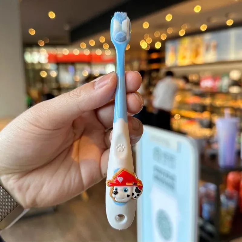 ⁦סט של 4 מברשות שיניים של מפרץ ההרפתקאות לילדים⁩ – תמונה ⁦6⁩