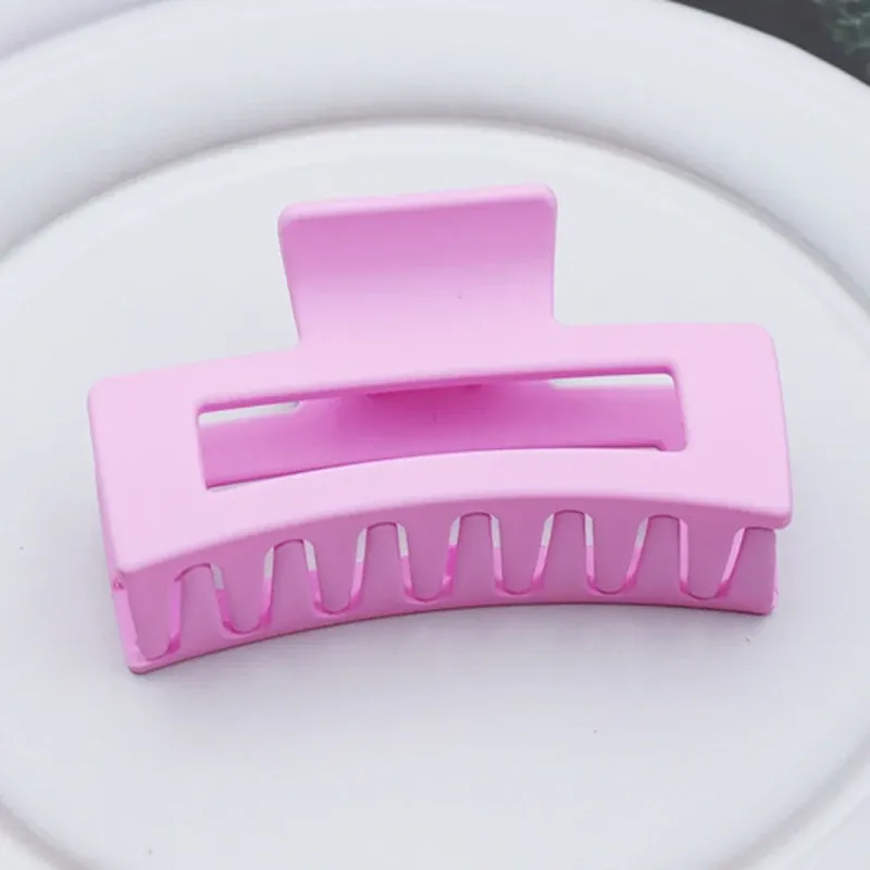 Korean Women Girls Plastic Hair Claws Hair Clips Headwear Large Size Hairpin Crab Barrette Fashion Ornament Hair Accessories Korean Women Girls Plastic Hair Claws Hair Clips Headwear Large Size Hairpin Crab Barrette Fashion Ornament Hair Accessories