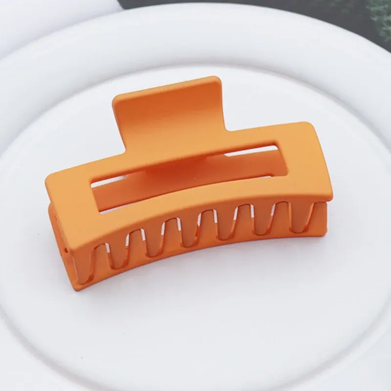 Korean Women Girls Plastic Hair Claws Hair Clips Headwear Large Size Hairpin Crab Barrette Fashion Ornament Hair Accessories Korean Women Girls Plastic Hair Claws Hair Clips Headwear Large Size Hairpin Crab Barrette Fashion Ornament Hair Accessories