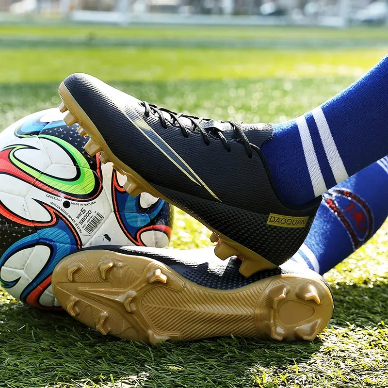 Professional Soccer Shoes Men Women Low-Ankle Football Boots Breathable Non-Slip Soccer Cleats Adults kids Outdoor Sneakers Professional Soccer Shoes Men Women Low-Ankle Football Boots Breathable Non-Slip Soccer Cleats Adults kids Outdoor Sneakers