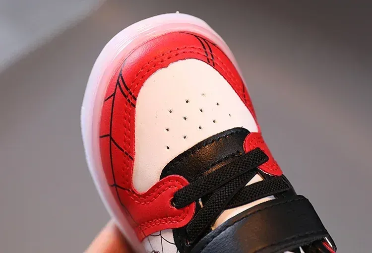 Disney Children's Led Light Shoes Fashion Aoger Spiderman Boys Sneakers Girls Cartoon Casual Shoes Breathable Kids Sport Shoes Disney Children's Led Light Shoes Fashion Aoger Spiderman Boys Sneakers Girls Cartoon Casual Shoes Breathable Kids Sport Shoes
