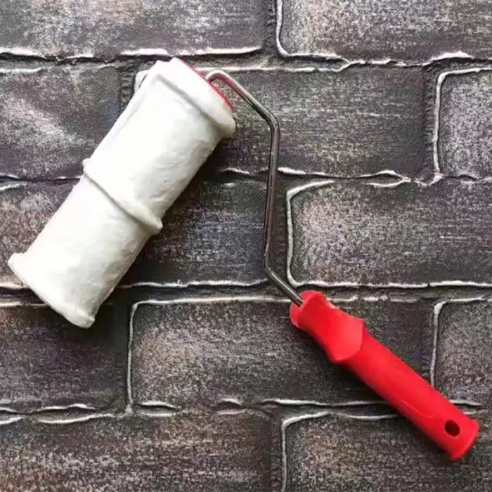 ⁦רולר טקסטורה לבנים לעיצוב קירות ומלט במראה מציאותי⁩ – תמונה ⁦2⁩