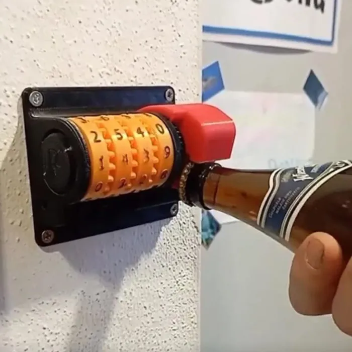 ⁦פותחן בקבוקים עם מונה אוטומטי לתלייה על הקיר⁩ – תמונה ⁦3⁩