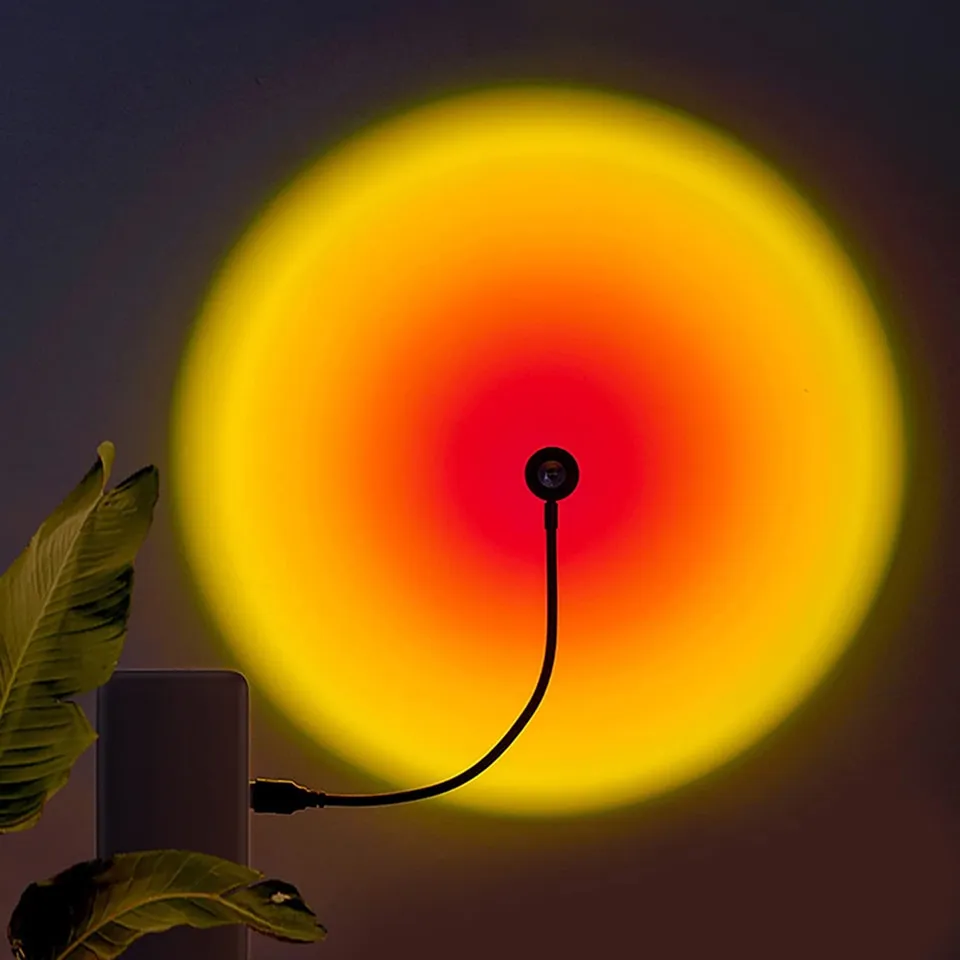 מנורת הקרנת שקיעה USB לצילום ועיצוב אווירה