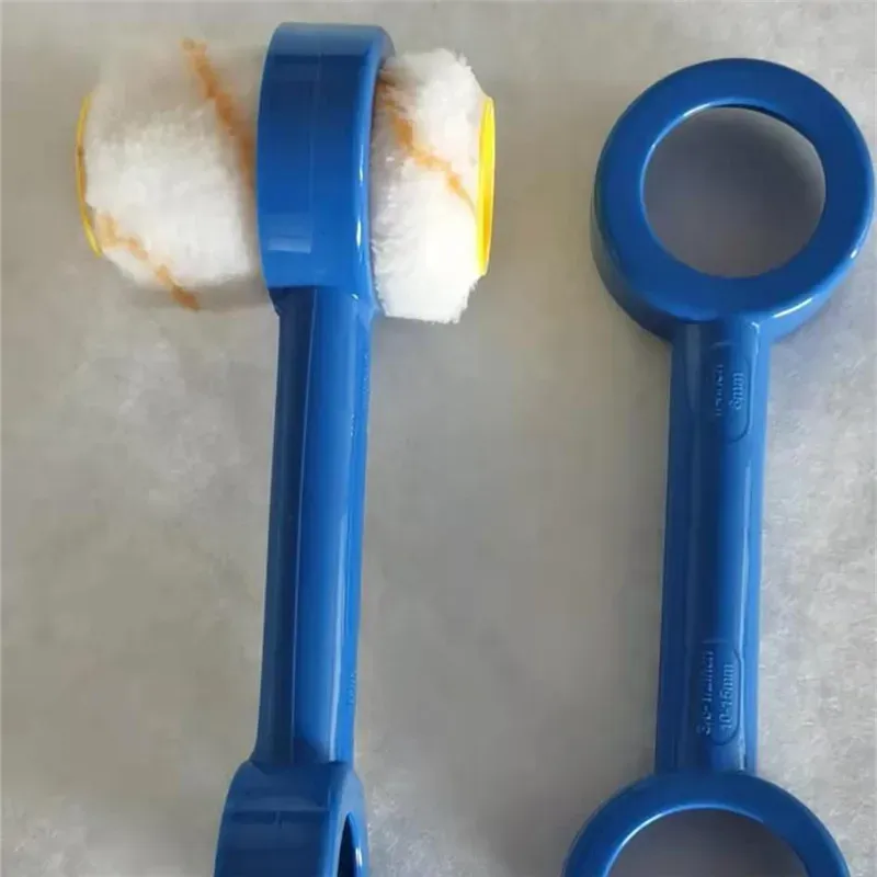 ⁦ידית סחיטת רולר צבע לניקוי יעיל ומהיר⁩ – תמונה ⁦4⁩