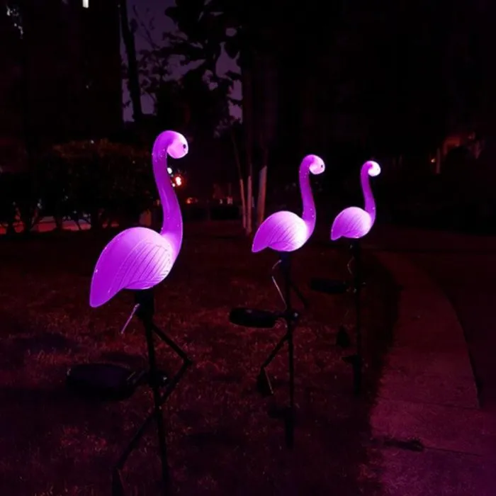 ⁦תאורה סולארית פלמינגו ורוד לגינה וחצר – 3 יחידות⁩ – תמונה ⁦5⁩