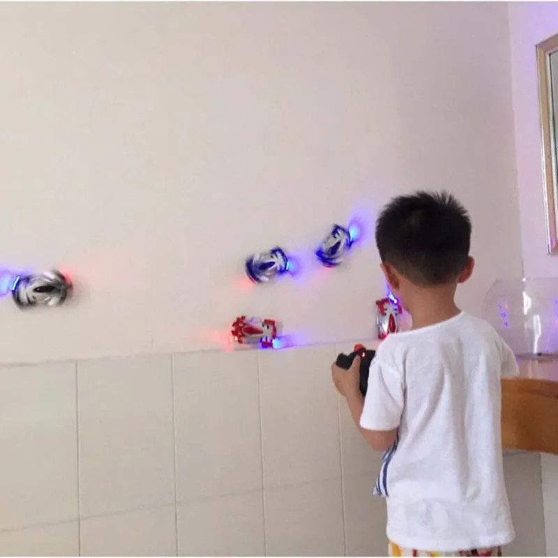 ⁦מכונית מטפסת על קירות עם שלט רחוק 360°⁩ – תמונה ⁦4⁩