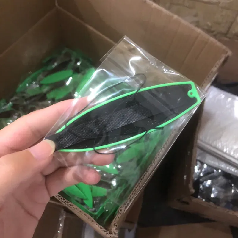 ⁦סקייטבורד לאצבעות לילדים – צעצוע יצירתי ומהנה⁩ – תמונה ⁦6⁩