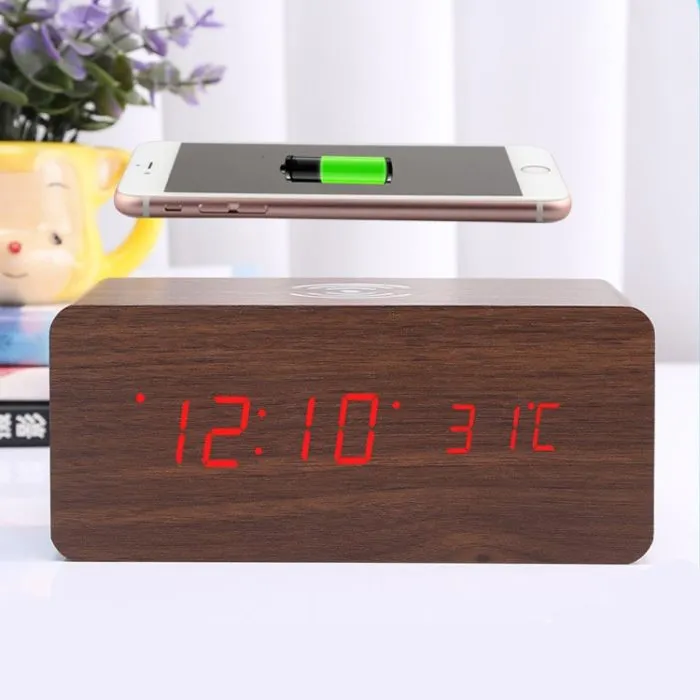 שעון דיגיטלי לחדר עם אזעקה וחיבור USB קומפקטי – תמונה 2